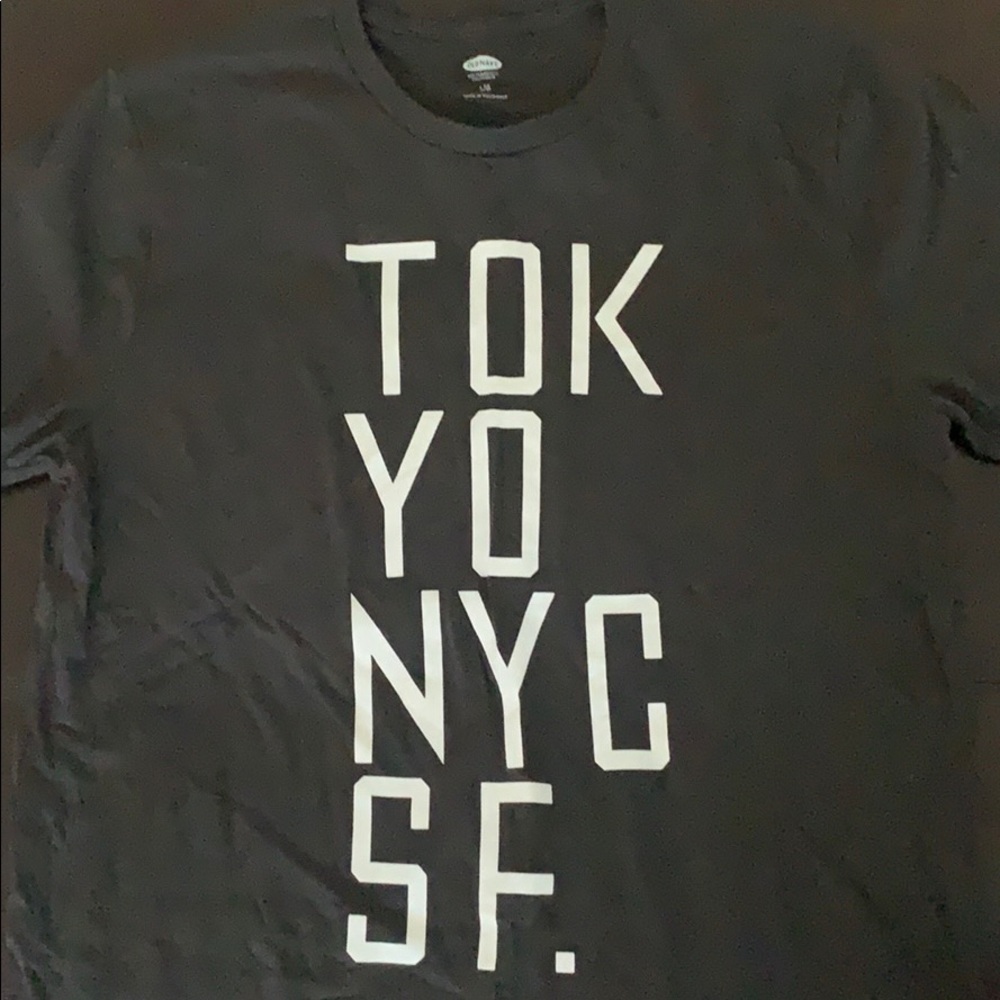 Old Navy “Tokyo NYC SF” Tee NWOT